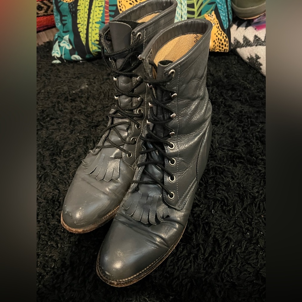 Vintage Grey Justin Ropers!